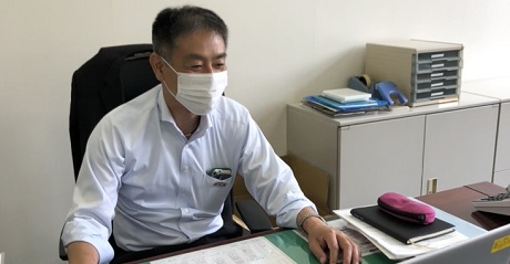 松﨑社長 マスクあり